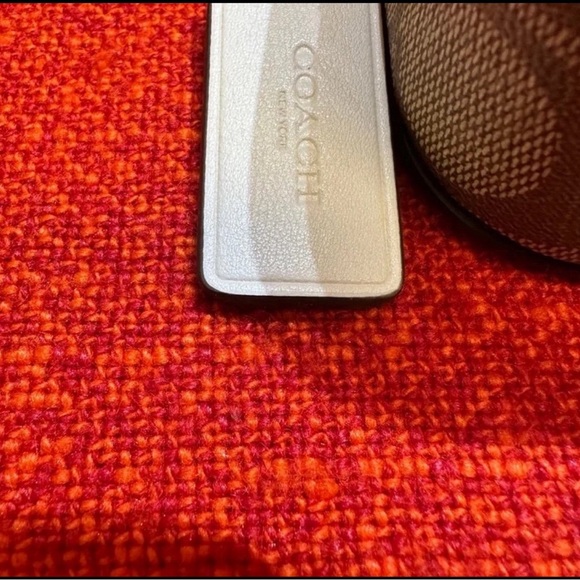 ❤️❤️❤️Authentic Coach mini crossbody bag❤️❤️❤️ - Picture 6 of 8